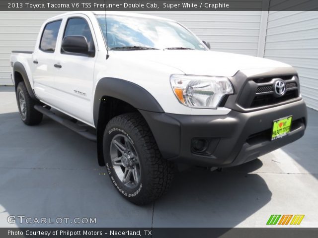 2013 Toyota Tacoma V6 TSS Prerunner Double Cab in Super White