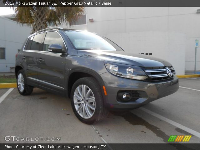 2013 Volkswagen Tiguan SE in Pepper Gray Metallic