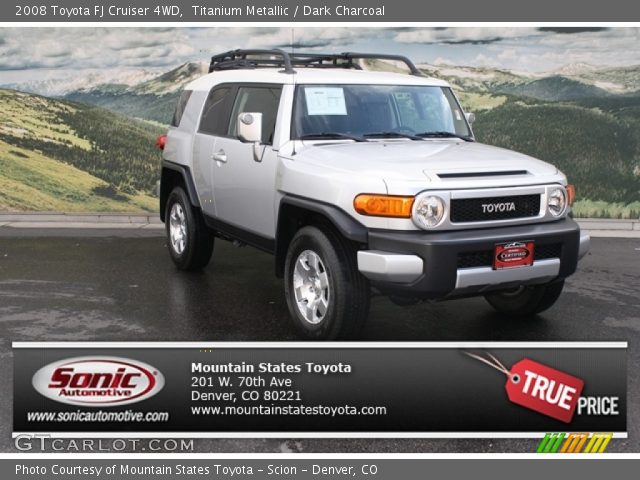 2008 Toyota FJ Cruiser 4WD in Titanium Metallic