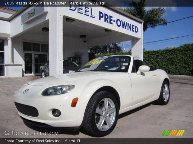2006 Mazda MX-5 Miata Roadster in Marble White