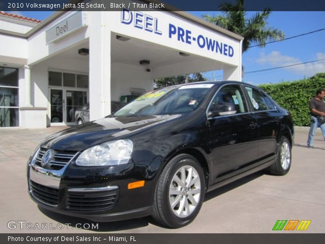 2010 Volkswagen Jetta SE Sedan in Black