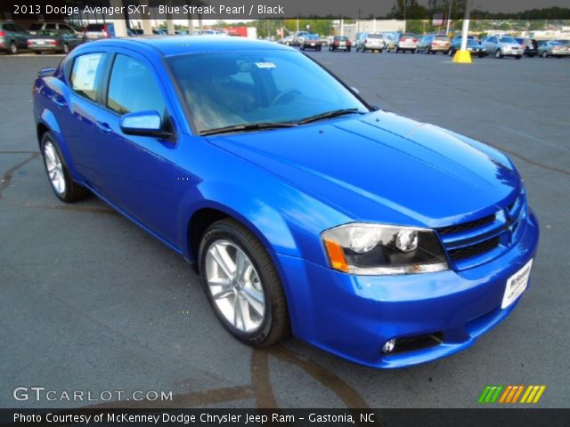 2013 Dodge Avenger SXT in Blue Streak Pearl