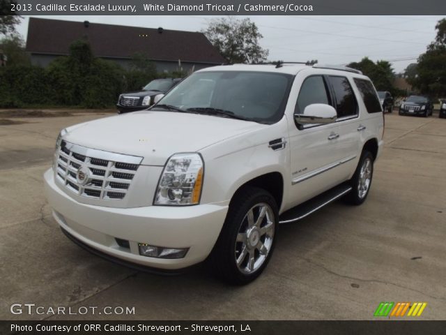 2013 Cadillac Escalade Luxury in White Diamond Tricoat