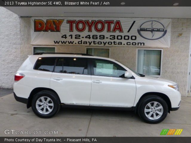 2013 Toyota Highlander SE 4WD in Blizzard White Pearl