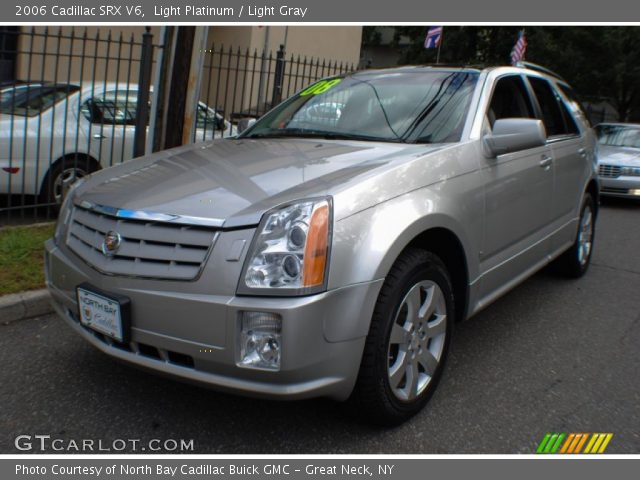2006 Cadillac SRX V6 in Light Platinum