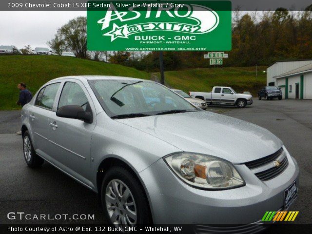 2009 Chevrolet Cobalt LS XFE Sedan in Silver Ice Metallic