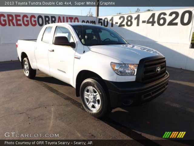 2013 Toyota Tundra Double Cab 4x4 in Super White
