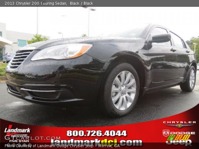 2013 Chrysler 200 Touring Sedan in Black