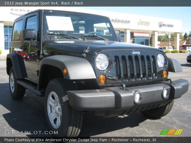 2013 Jeep Wrangler Sport 4x4 in Black