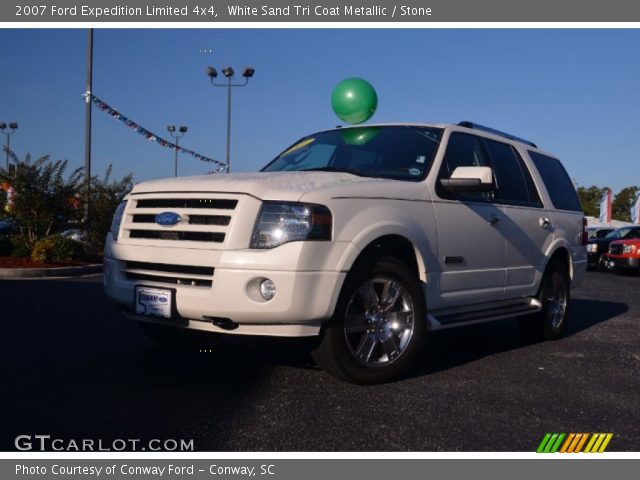 2007 Ford Expedition Limited 4x4 in White Sand Tri Coat Metallic