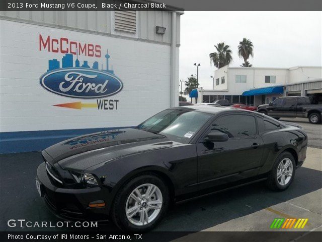 2013 Ford Mustang V6 Coupe in Black