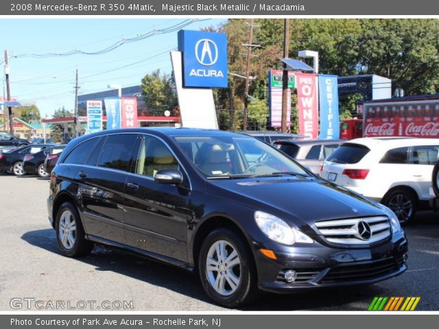 2008 Mercedes-Benz R 350 4Matic in Majestic Black Metallic