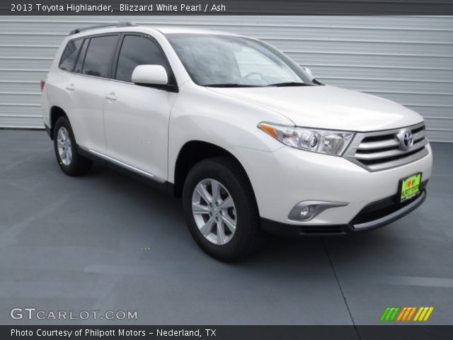 2013 Toyota Highlander  in Blizzard White Pearl