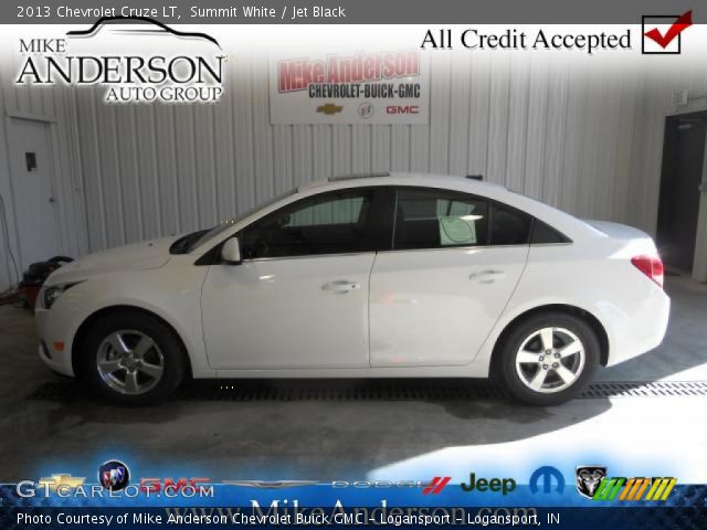 2013 Chevrolet Cruze LT in Summit White