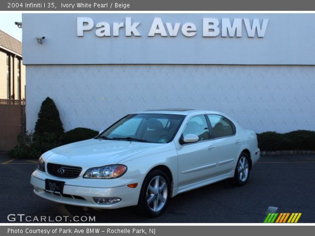 2004 Infiniti I 35 in Ivory White Pearl