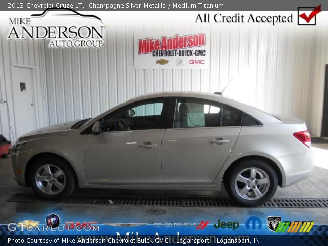 2013 Chevrolet Cruze LT in Champagne Silver Metallic