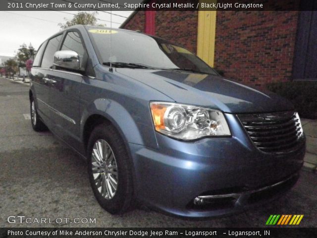 2011 Chrysler Town & Country Limited in Sapphire Crystal Metallic