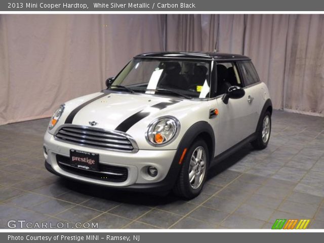2013 Mini Cooper Hardtop in White Silver Metallic