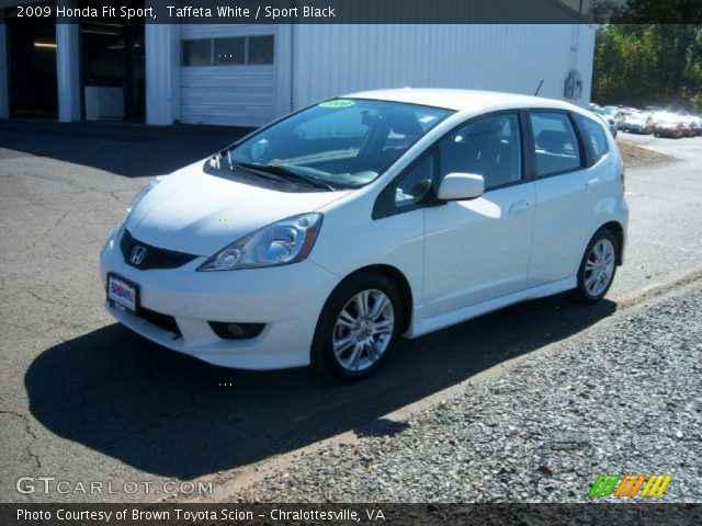 2009 Honda Fit Sport in Taffeta White