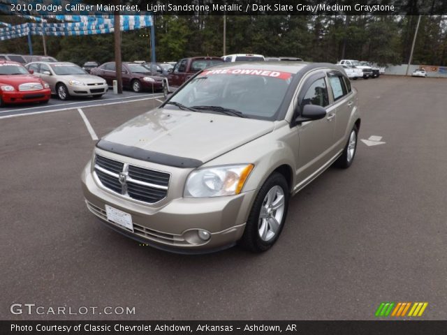 2010 Dodge Caliber Mainstreet in Light Sandstone Metallic