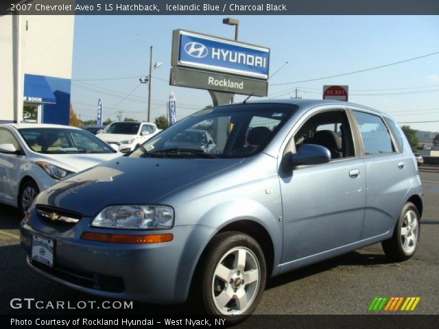 2007 Chevrolet Aveo 5 LS Hatchback in Icelandic Blue