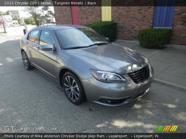 2013 Chrysler 200 S Sedan in Tungsten Metallic