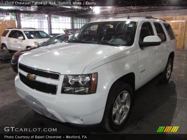 2009 Chevrolet Tahoe LT 4x4 in Summit White