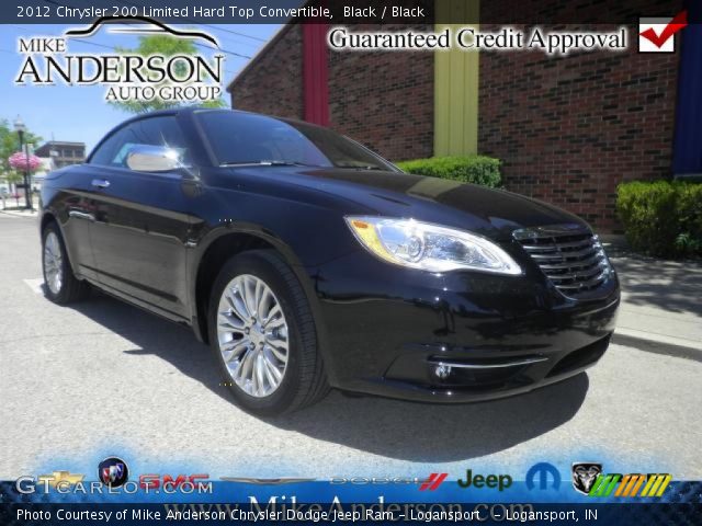 2012 Chrysler 200 Limited Hard Top Convertible in Black