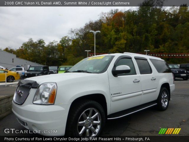 2008 GMC Yukon XL Denali AWD in Summit White