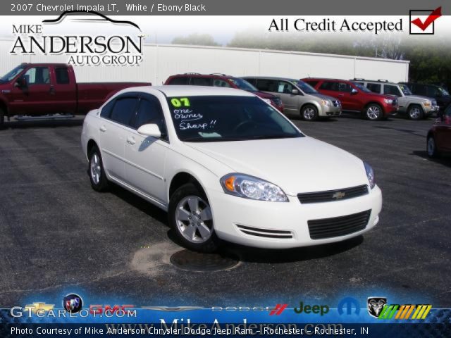 2007 Chevrolet Impala LT in White