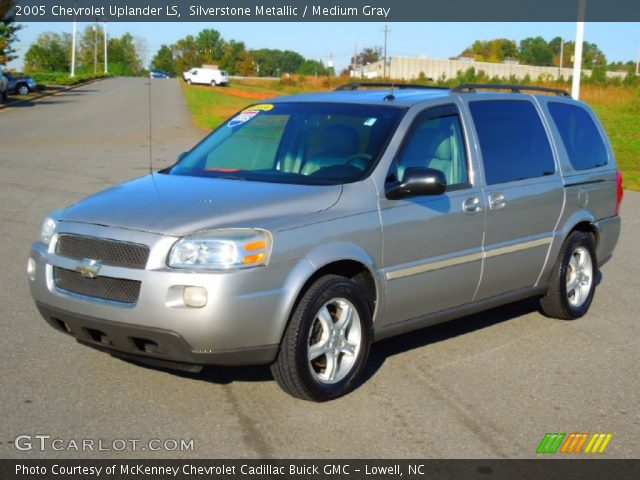 2005 Chevrolet Uplander LS in Silverstone Metallic
