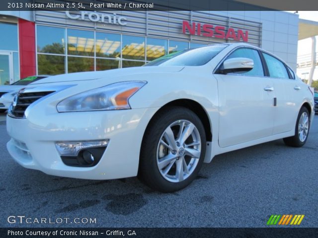 2013 Nissan Altima 2.5 SL in Pearl White
