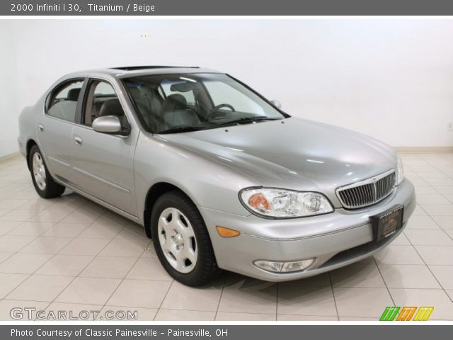2000 Infiniti I 30 in Titanium