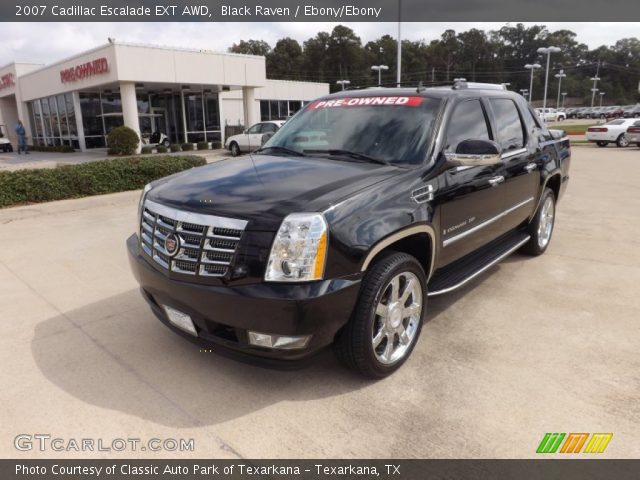 2007 Cadillac Escalade EXT AWD in Black Raven