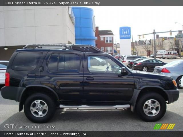 2001 Nissan Xterra XE V6 4x4 in Super Black