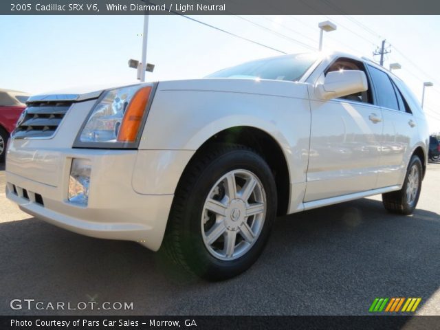 2005 Cadillac SRX V6 in White Diamond