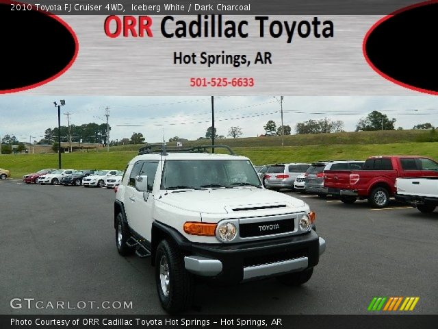 2010 Toyota FJ Cruiser 4WD in Iceberg White