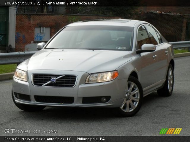 2009 Volvo S80 3.2 in Silver Metallic