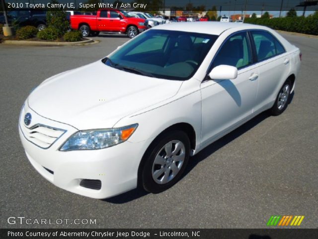 2010 Toyota Camry LE in Super White