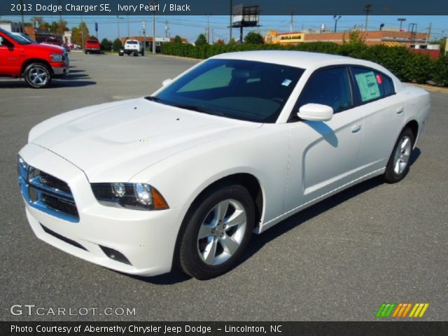 2013 Dodge Charger SE in Ivory Pearl