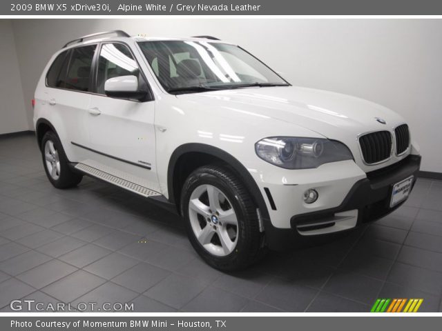 2009 BMW X5 xDrive30i in Alpine White