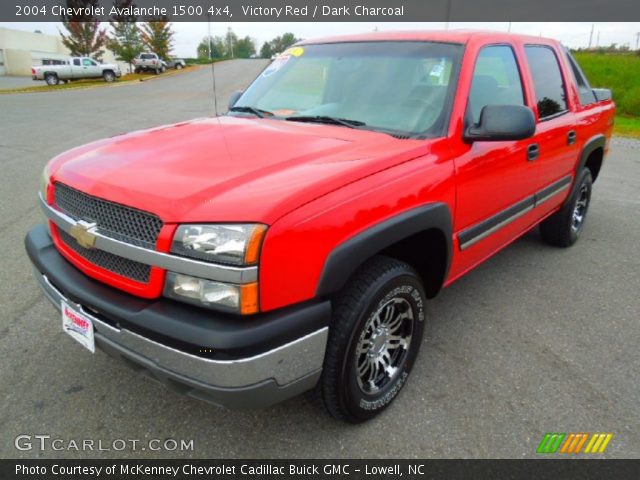 2004 Chevrolet Avalanche 1500 4x4 in Victory Red
