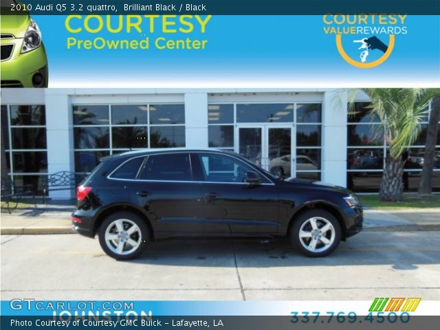 2010 Audi Q5 3.2 quattro in Brilliant Black