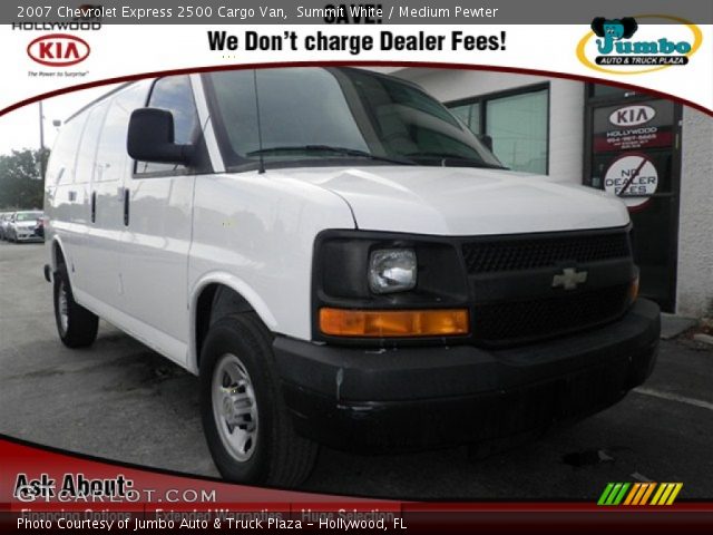 2007 Chevrolet Express 2500 Cargo Van in Summit White