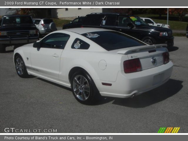 2009 Ford Mustang GT Coupe in Performance White