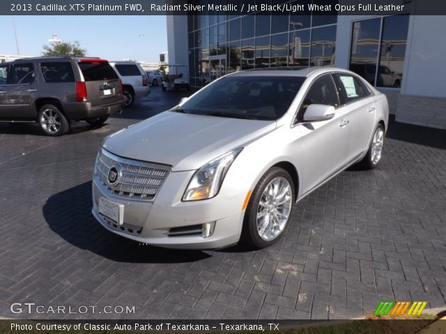 2013 Cadillac XTS Platinum FWD in Radiant Silver Metallic