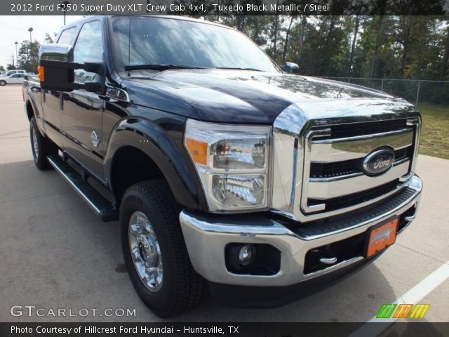 2012 Ford F250 Super Duty XLT Crew Cab 4x4 in Tuxedo Black Metallic