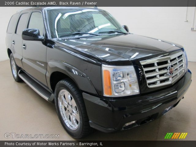 2006 Cadillac Escalade AWD in Black Raven