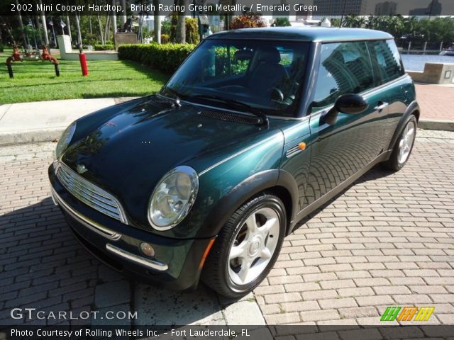 2002 Mini Cooper Hardtop in British Racing Green Metallic