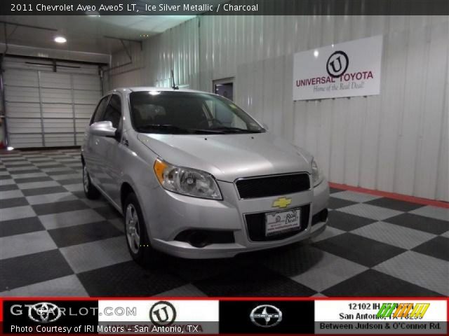 2011 Chevrolet Aveo Aveo5 LT in Ice Silver Metallic